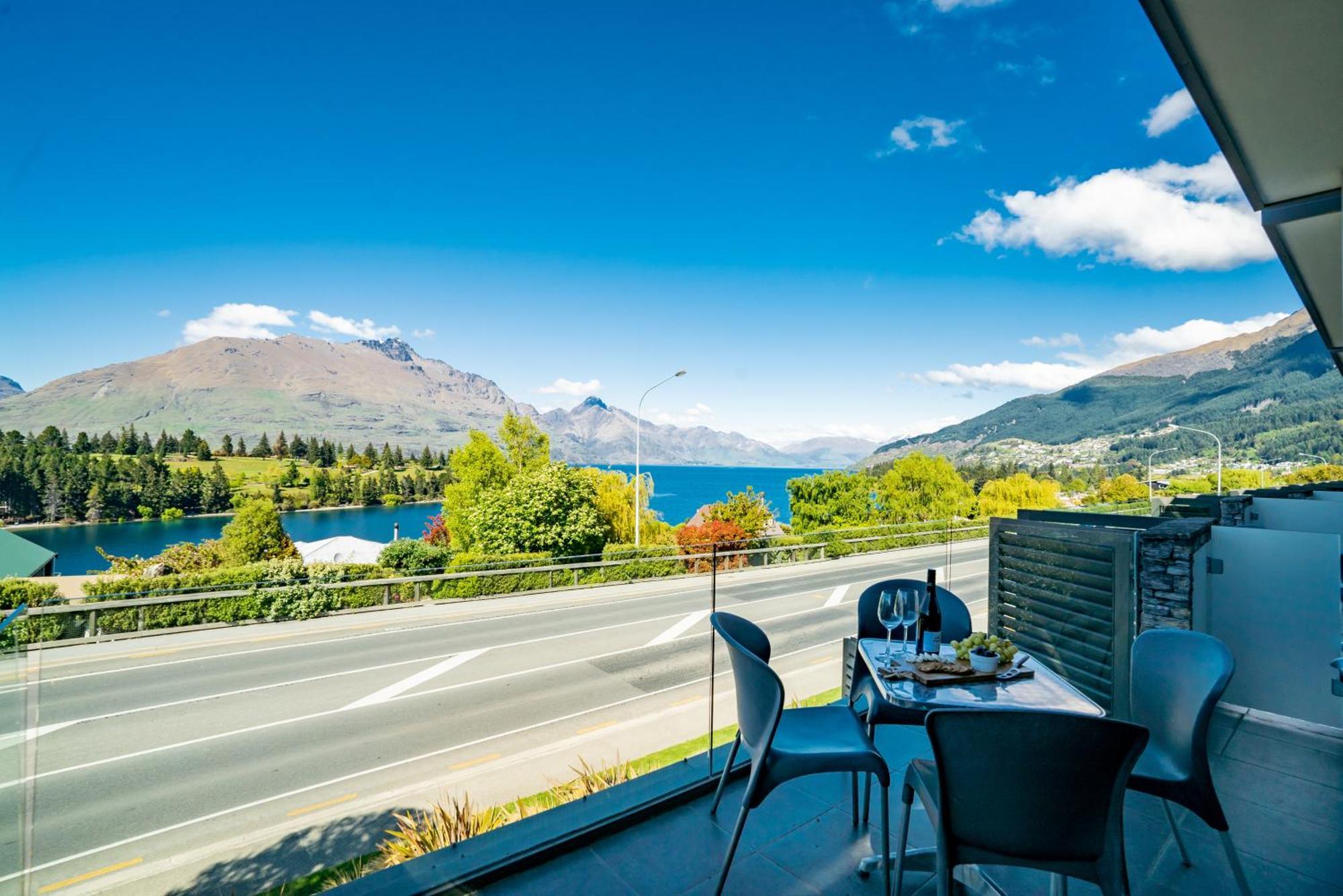 Modern Executive Living In Pounamu Queenstown Kültér fotó